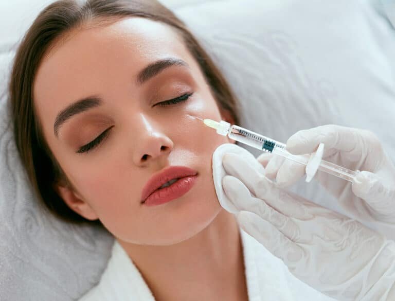 Injection cernes Paris par acide hyaluronique