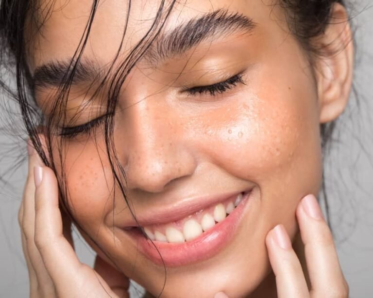 Botox ou acide hyaluronique : quelles différences ? | Centre du Champ de Mars | Paris
