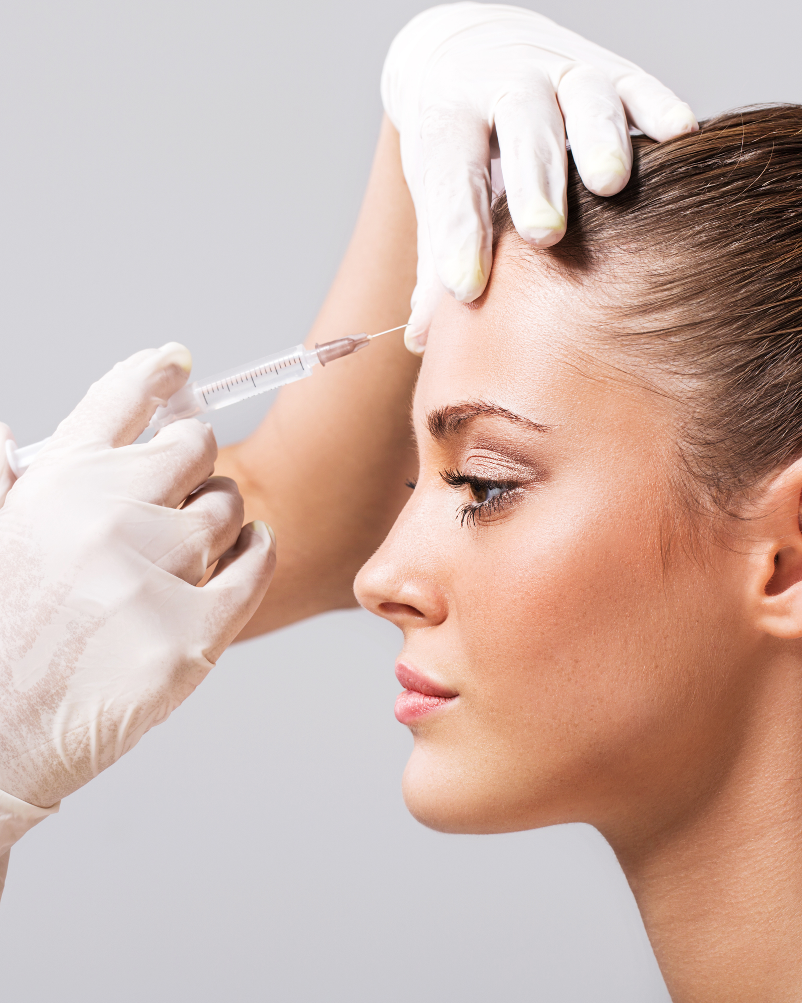 Injection de Botox au front pour traiter les rides horizontales d’expression