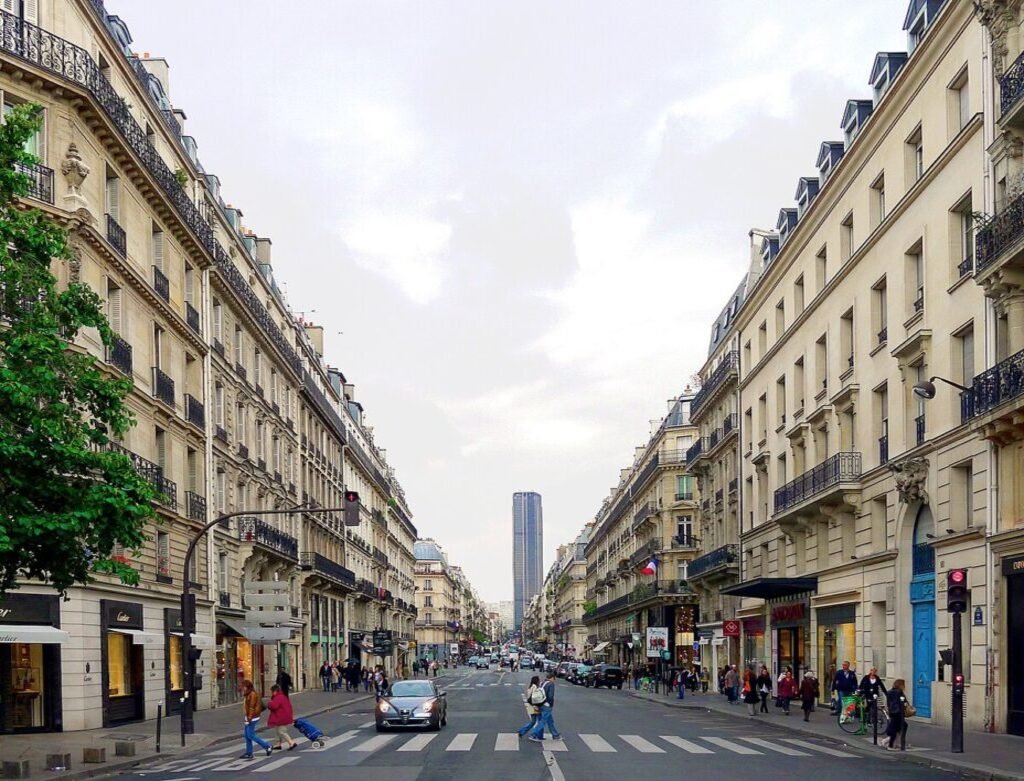 Centre de médecine esthétique Montparnasse – intérieur moderne et accueil médical du Centre du Champ de Mars à Paris